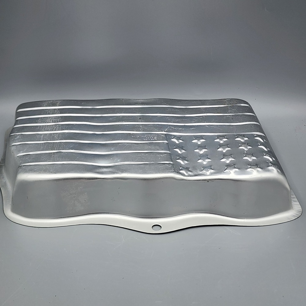Wilton Stars & Stripes American Flag Cake Pan #2105-183 (2000) Vintage Aluminum - Picture 8 of 9